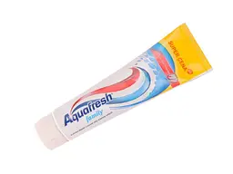 Зубна паста AQUAFRESH 100 мл Освіжаюча м`ятна без коробки
