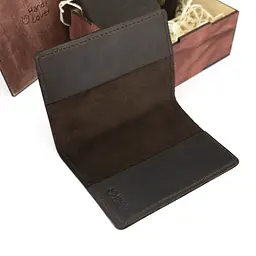 Подарунковий набір чоловічий в коробці Handycover №46 (коричневий) ключниця, обкладинка на документи і паспорт - мініатюра 8