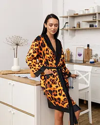 Халат жіночий з плюшевого велюру ексклюзивний Leopard 18275 L-XL