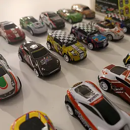 Комплект іграшкових машинок Cool Car Set з інерційним механізмом в боксі-контейнері з ручкою 30 шт. - мініатюра 12