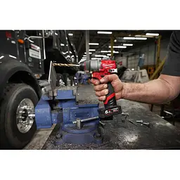Дриль-шуруповерт акумуляторний безщітковий ударний MILWAUKEE, M12 FPD2-602X, 45Нм (ЗУ.2х6Аг, HDкейс) - мініатюра 6