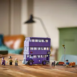 Конструктор LEGO Harry Potter Пригоди на Лицарському автобусі 499 деталей (76446) - мініатюра 6