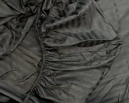 Постільна білизна LARA сатин-страйп LUX graphite d13206s160 з простирадлом на резинці 160х200х25 сімейна - мініатюра 7