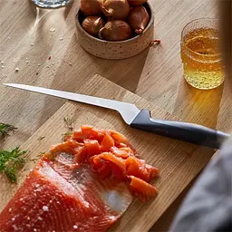 Ніж філейний Fiskars Hard Edge 22 см (1054946) - мініатюра 5