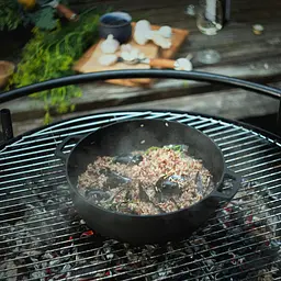 Каструля з кришкою чавунна Fiskars Norden Grill 6 л, 30 см (1066430) - мініатюра 10