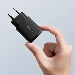 Компактний швидкий зарядний пристрій Baseus 20 W 2 порти (1Type-C + 1 USB) чорний CCXJ-B01 - мініатюра 3