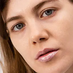 Блиск для губ Make up Factory High Shine Lip Gloss відтінок 10 (Silver Sunlight) 6.5 мл (497077) - мініатюра 4