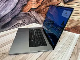 Ноутбук Apple MacBook Pro 16" 2021 M1 MAX/32/512 (M0PYFF9XPH) Б/в - мініатюра 3