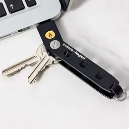 Набір апаратних ключів Yubico YubiKey 5 NFC USB Type-A 2-Pack (683066-2) - мініатюра 9