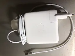 Мережевий адаптер живлення Apple 85W MagSafe Power Adapter MC556 MD536 - мініатюра 3