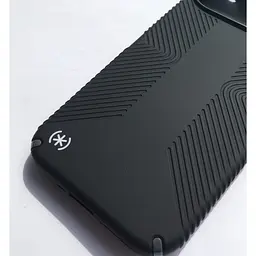 Протиударний чохол Speck Presidio2 Grip для Pixel 9 Pro Black 150743-1041 - мініатюра 4