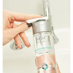 Тонік для обличчя Obagi Suzanobagimd Balancing Toner 200 мл (362032604978) - мініатюра 4
