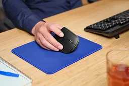 Комп'ютерна миша Trust Bayo + Ergonomic BT/WL/USB-A чорний teh0014102 - мініатюра 4