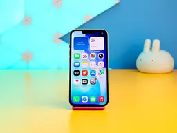 Смартфон Apple iPhone 13 Pro 128GB Gold (MLVC3) Б/В [173541] - мініатюра 2