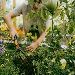 Розпушувач (культиватор) Fiskars OneClick 9 см, три зуба (1080686) - мініатюра 3