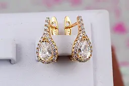 Сережки Xuping Jewelry маленька біла крапля в обідку з камінців 1.7 см золотисті - мініатюра 2