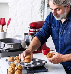 Форма для випікання кексів KitchenAid СС003296-001 40.7х28х4 см сіра - мініатюра 2