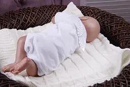 Набір на виписку та хрестини боді + шкарпетки "Ангел" зріст 74 см Brilliant Baby Білий - мініатюра 7