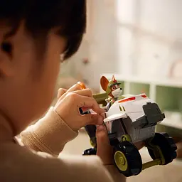 Великий рятувальний автомобіль-трансформер Spin Master PAW Patrol Джунглі Цуценячий патруль з водієм Трекер (SM17776/0631) - мініатюра 7