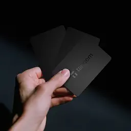 Подарунковий набір Tangem Wallet Holiday Box (TG-GIFTPACK25) - мініатюра 2