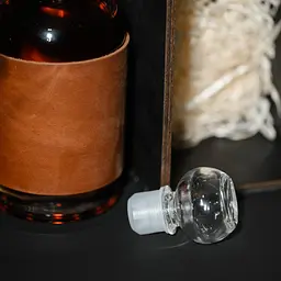 Подарунковий набір віскі Whiskey Stones №11 графин Larus у дерев'яному пеналі - мініатюра 7