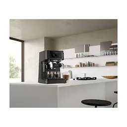 Ріжкова кавоварка еспресо DeLonghi EC 235 BK - мініатюра 6