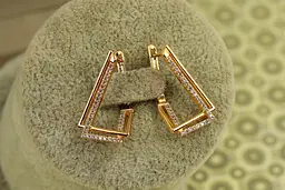 Сережки Xuping Jewelry Трикутник Модерн золотисті