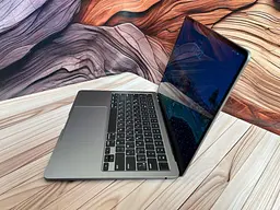 Ноутбук Apple MacBook Air 13.6" 2022 M2/24/512 (P96WXPHLWV) Б/в - мініатюра 3