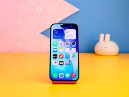 Смартфон Apple iPhone 15 Pro 256GB Blue Titanium (MTV63) Б/У [177577] - мініатюра 2