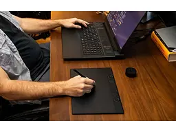 Графічний планшет Wacom Intuos Pro L 2025 (PTK870K0B) - мініатюра 4