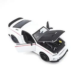 Ігрова автомодель Maisto Ford Mustang Street Racer 2014, білий, 1:24 (31506 white) - мініатюра 3