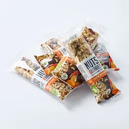 Батончик Nuts & Berries горіховий з кешью та абрикосом органічний 30 г - мініатюра 3