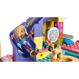Конструктор LEGO Friends Веселий день в аквапарку (42676) - мініатюра 9