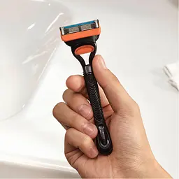 Бритва Gillette Fusion5 з 2 змінними картриджами (7702018874125/7702018866946) - мініатюра 4