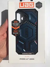 Чохол протиударний UAG Monarch Pro MagSafe для iPhone 17 Carbon Fiber Mallard 114516115542 - мініатюра 2