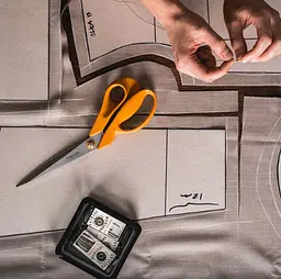 Професійні кравецькі ножиці Fiskars Classic 27см 1005145 - мініатюра 5