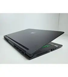 Ноутбук Acer Predator Triton 500 i7-9750H RTX 2080 Max-Q 16GB RAM 512 GB SSD Refurbished - мініатюра 2