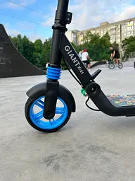 Дитячий електросамокат GIANT Kids E10 PRO 4.4Ah чорний з LED - підсвіткою (модель 2025 року) - мініатюра 9