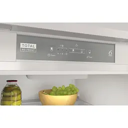 Холодильник Whirlpool WHC18 T311 з морозильною камерою - мініатюра 8
