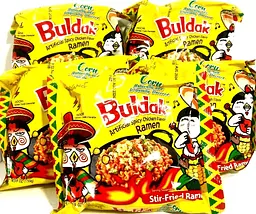 Локшина швидкого приготування Samyang Buldak Corn Artificial Spicy Chicken Flavor Ramen 130г - мініатюра 4