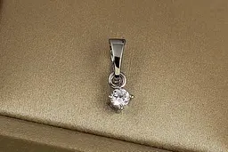 Кулон Xuping Jewelry білий камінь на чотири кріплення 4 мм сріблястий