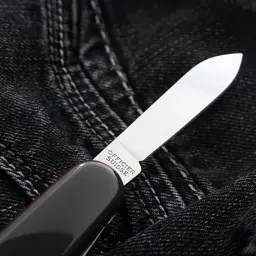 Ніж Victorinox Recruit 84 мм Чорний (0.2503.3) - мініатюра 3