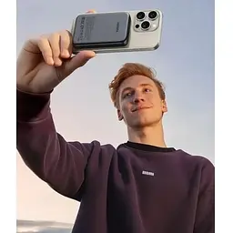 Зовнішній акумулятор Ugreen PB561 Foldable Kickstand Magnetic Battery 10000mAh для iPhone 15 Pro 14 сірий - мініатюра 5