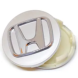 Колпачки ступиці на титани Honda 58 / 56 мм Серий 1 шт (44732-S9A-A00)