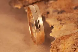 Обручальне кільце з жовтого золота 18 OK-0015