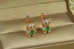 Сережки дитячі Xuping Jewelry ведмежата із зеленим камінчиком 1,4 см золотисті - мініатюра 2