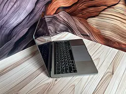 Ноутбук Apple MacBook Pro 13" i7-8559U/16/251 (C02Y40RUJHD2) Б/в - мініатюра 4