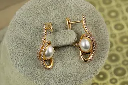 Сережки Xuping Jewelry Вітер з перлиною 2,3 см золотисті - мініатюра 2