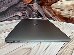 Ноутбук Apple MacBook Pro 15" 2018 i7-8850H/32/512 (C02Y13FFJGH6) Б/в - мініатюра 6