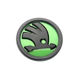 Емблема задня SKODA 80мм Зелена пластик (на скотчі та 2 вусики по центру)